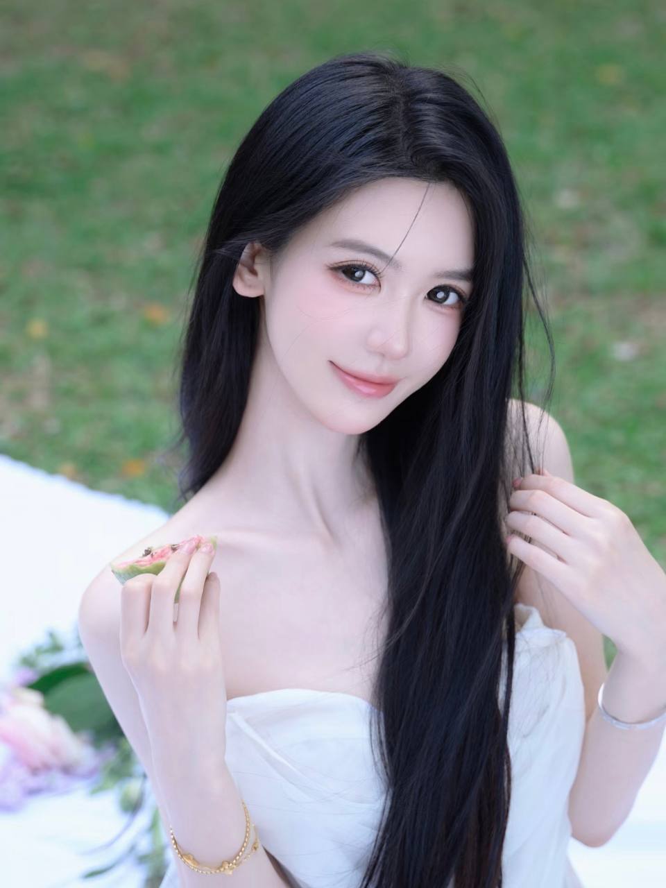 谁在长剧关灯 2021 中国大陆在线观看
